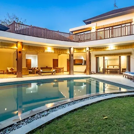 The Jovilla Canggu Exterior photo