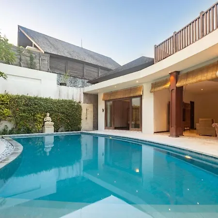 The Jovilla Canggu Exterior photo