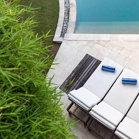 The Jovilla Canggu Exterior photo