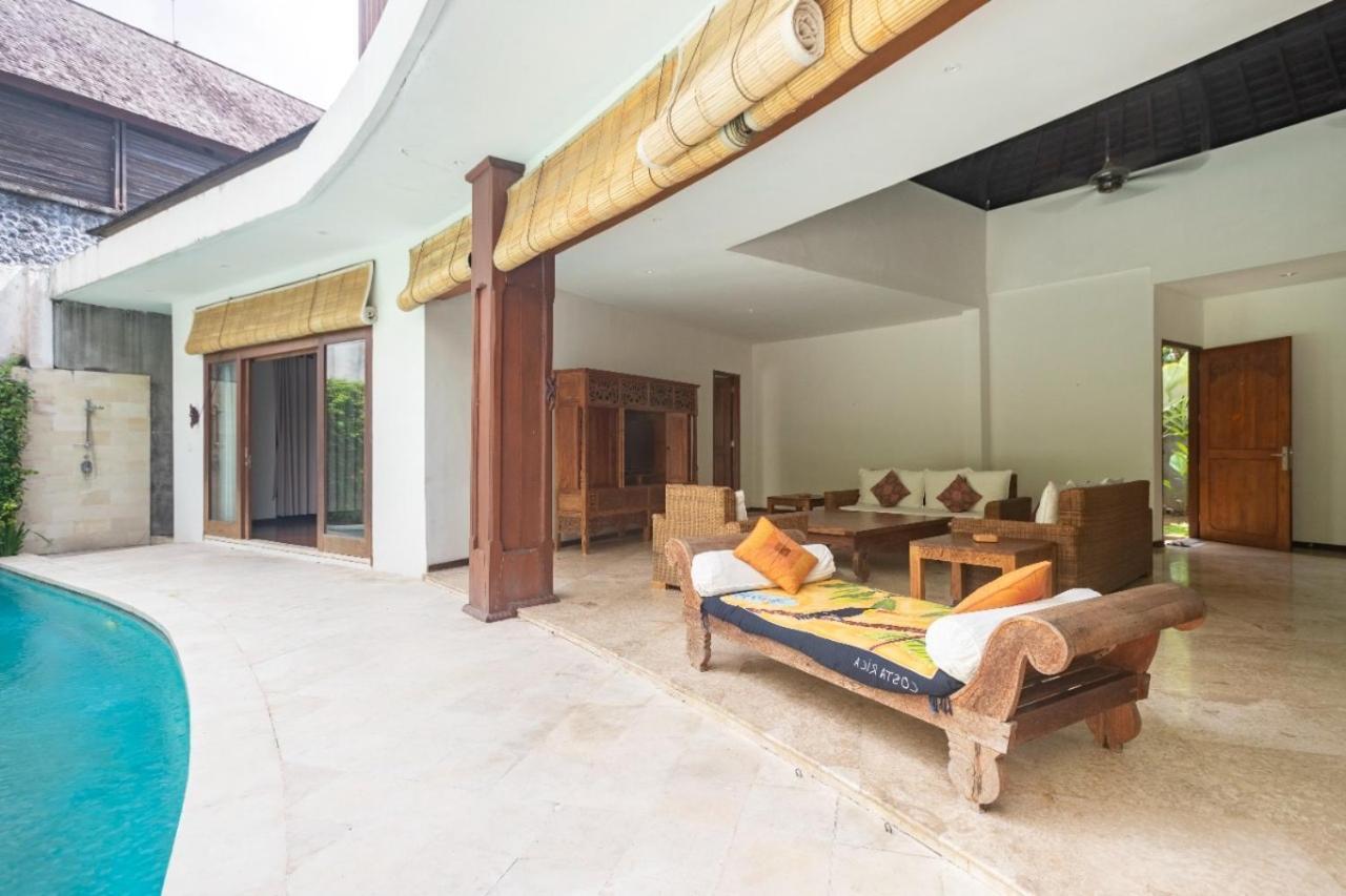 The Jovilla Villa *